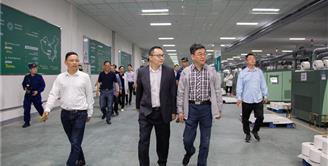 宜宾市人大常委会副主任陈厚生到雅士德公司检查安全生产工作